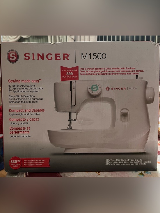 Singer Other - Singer M1500 White Portable Sewing Machine